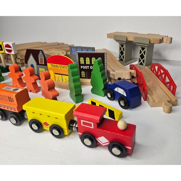 Lot of 63 Pieces Wooden Train Set Track Accessories People Signs Trees Gift - Picture 4 of 11
